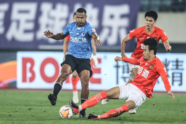 崔永熙NBA季前赛首秀 出场8分钟贡献1分2篮板